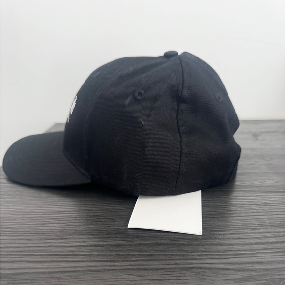 Brand new Baja east cap - Picture 2 of 6